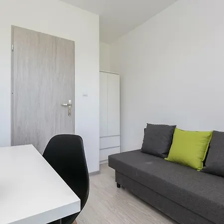 Rooms4less Ubytování v soukromí *