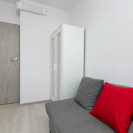 ホームステイ Rooms4less グダニスク