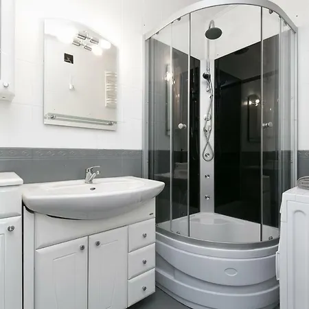 Rooms4less Homestay szállás